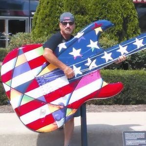 Meet your Posher, Kevin